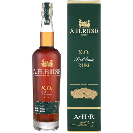 A.H. Riise XO Reserve Port Cask Rum (70 cl.)-Mr. Booze.dk