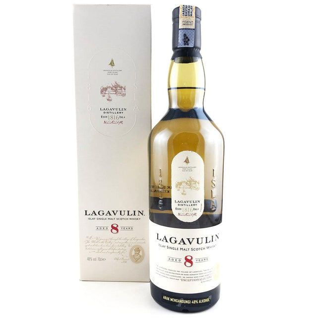 Lagavulin 8 YO Islay Single Malt Scotch (70 cl.)-Mr. Booze.dk